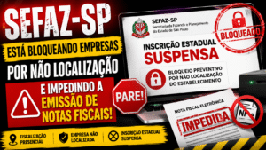 Empreendedor de e-commerce em galpão pequeno com caixas paradas e aviso de bloqueio em tablet